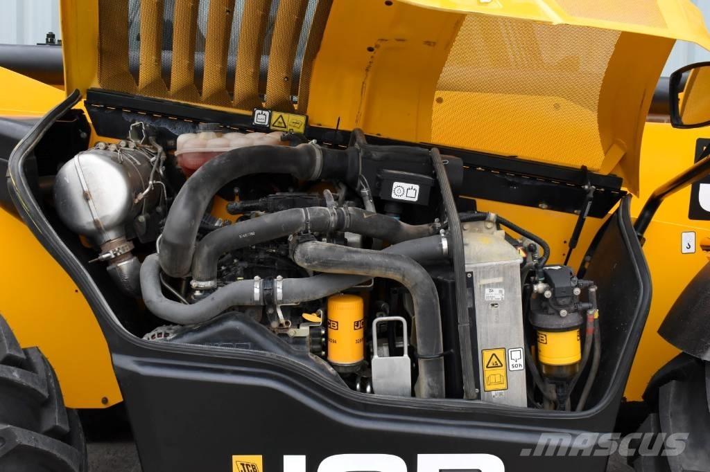 JCB 540-140 Chariot télescopique