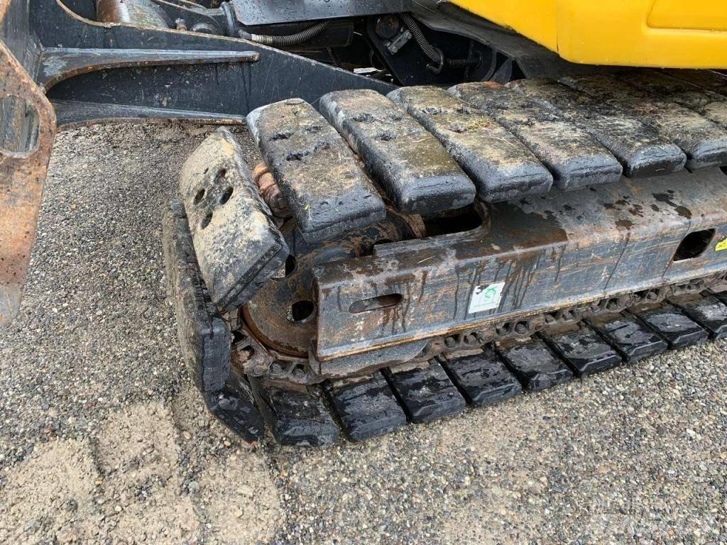 Komatsu PC88MR-8 Pelle sur chenilles