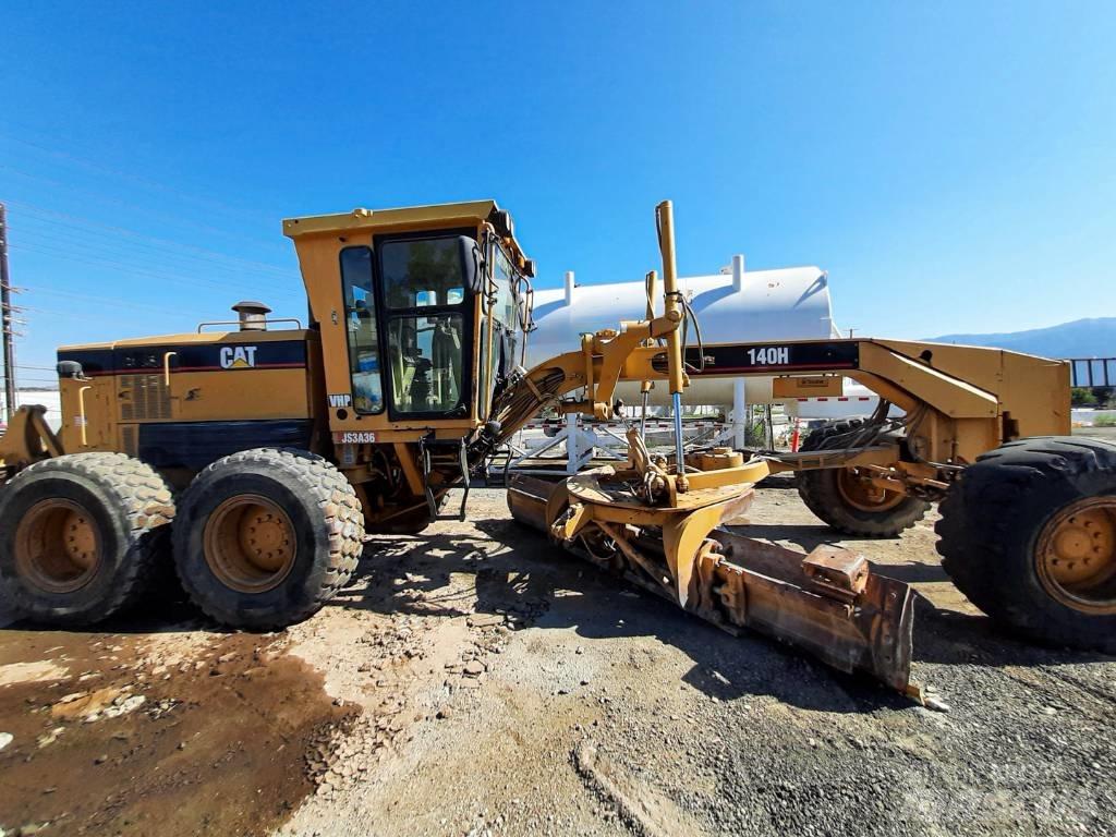 CAT 140 H Niveleuse