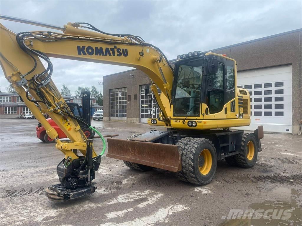 Komatsu PW148-10 Pelle sur pneus