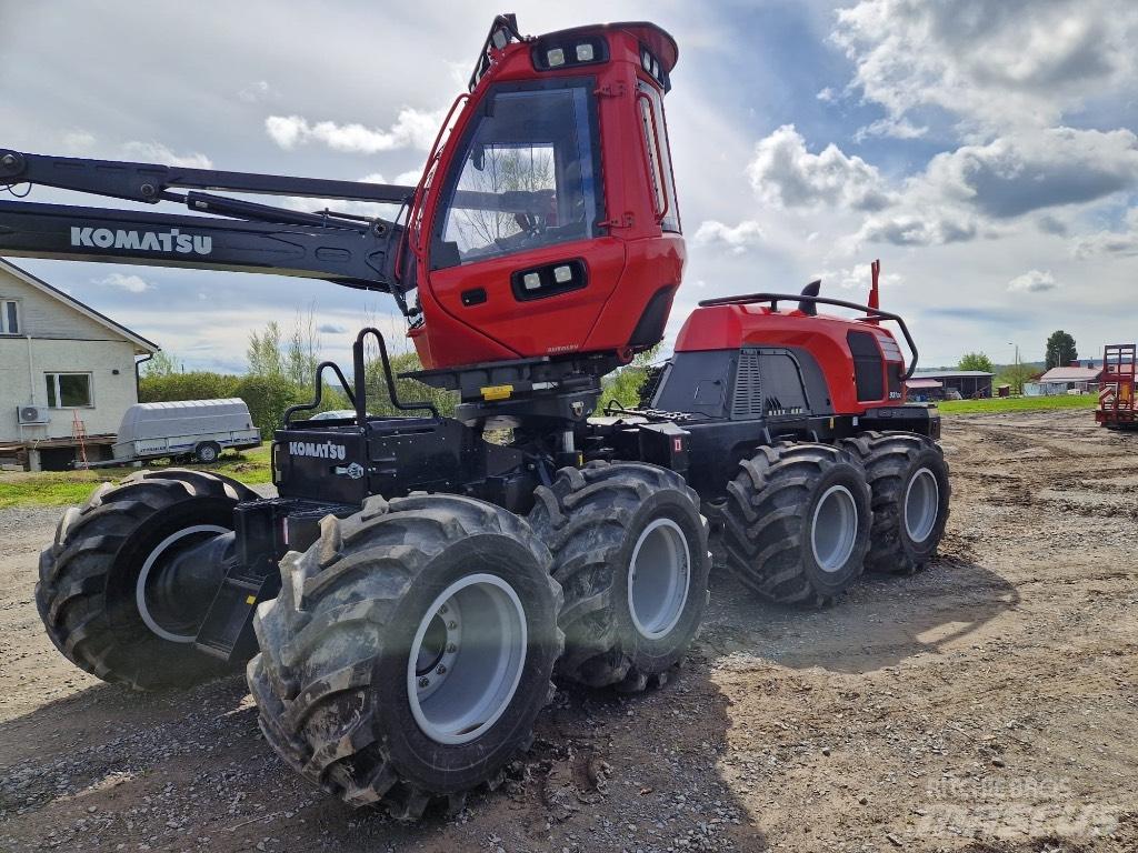 Komatsu 931 XC Abatteuse