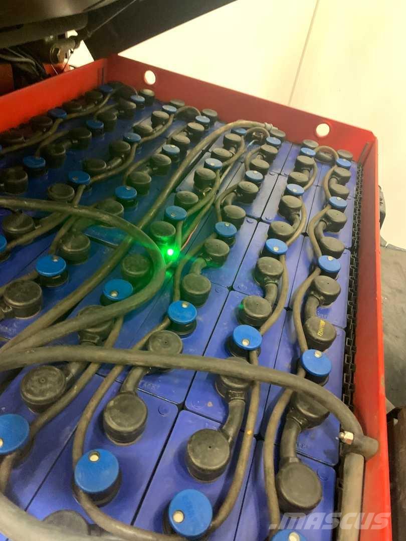 Linde E25 Chariots élévateurs électriques