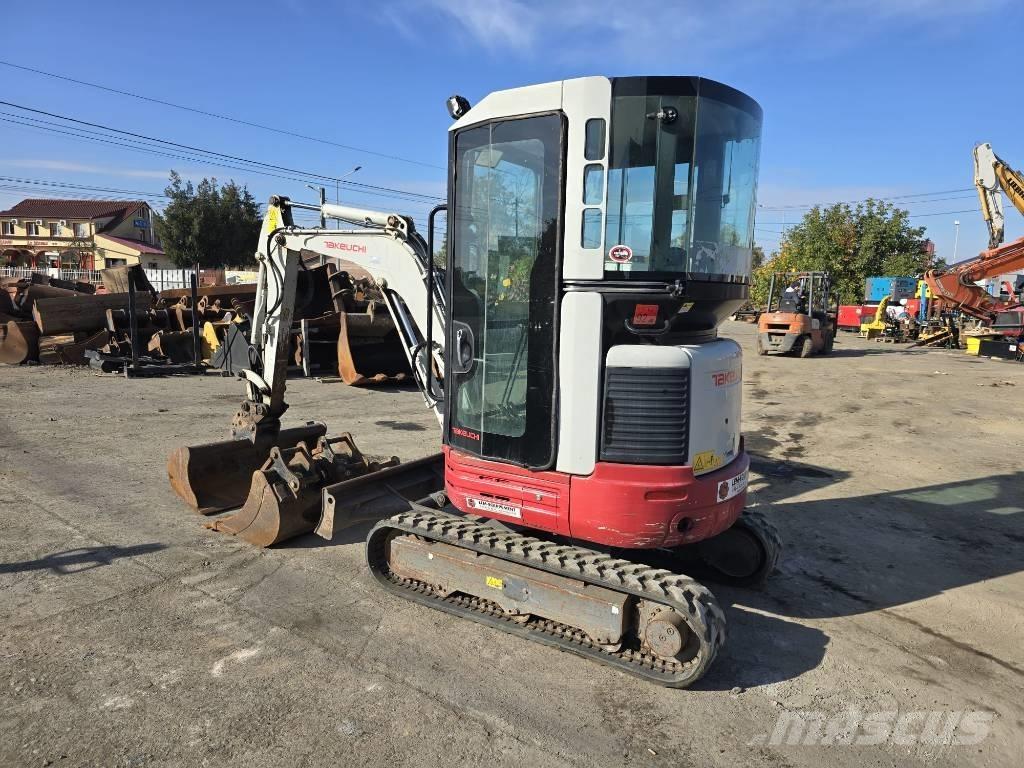 Takeuchi TB 23 R Mini pelle < 7t