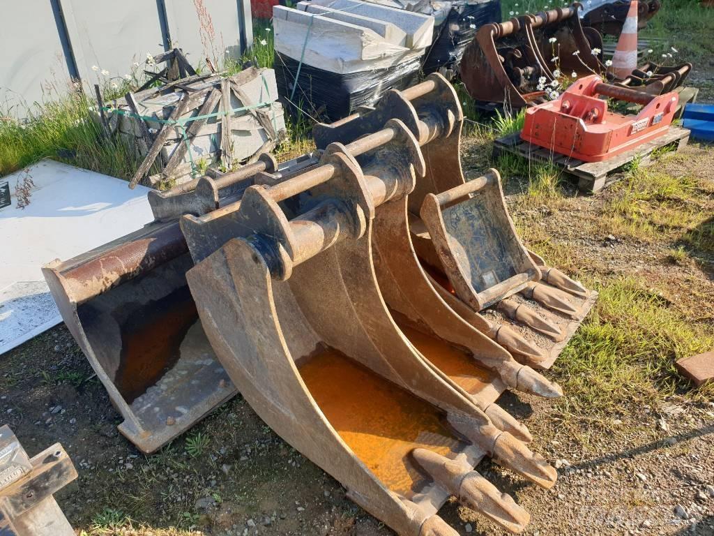 Komatsu PW118MR-11 Pelle sur pneus