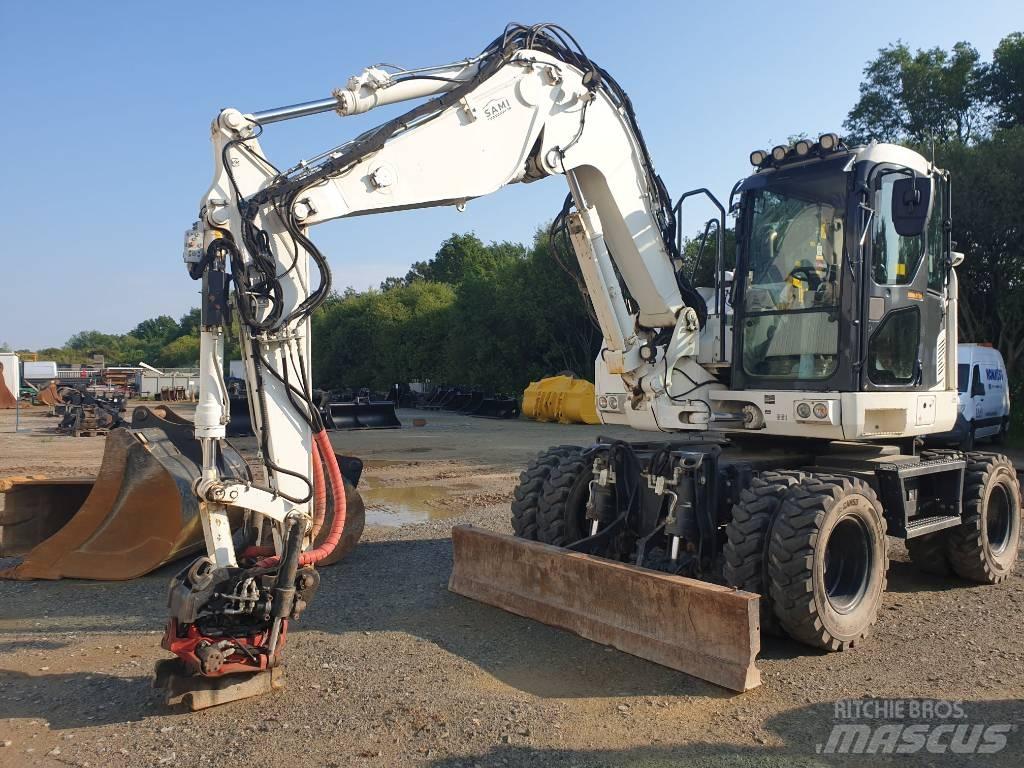 Komatsu PW118MR-11 Pelle sur pneus