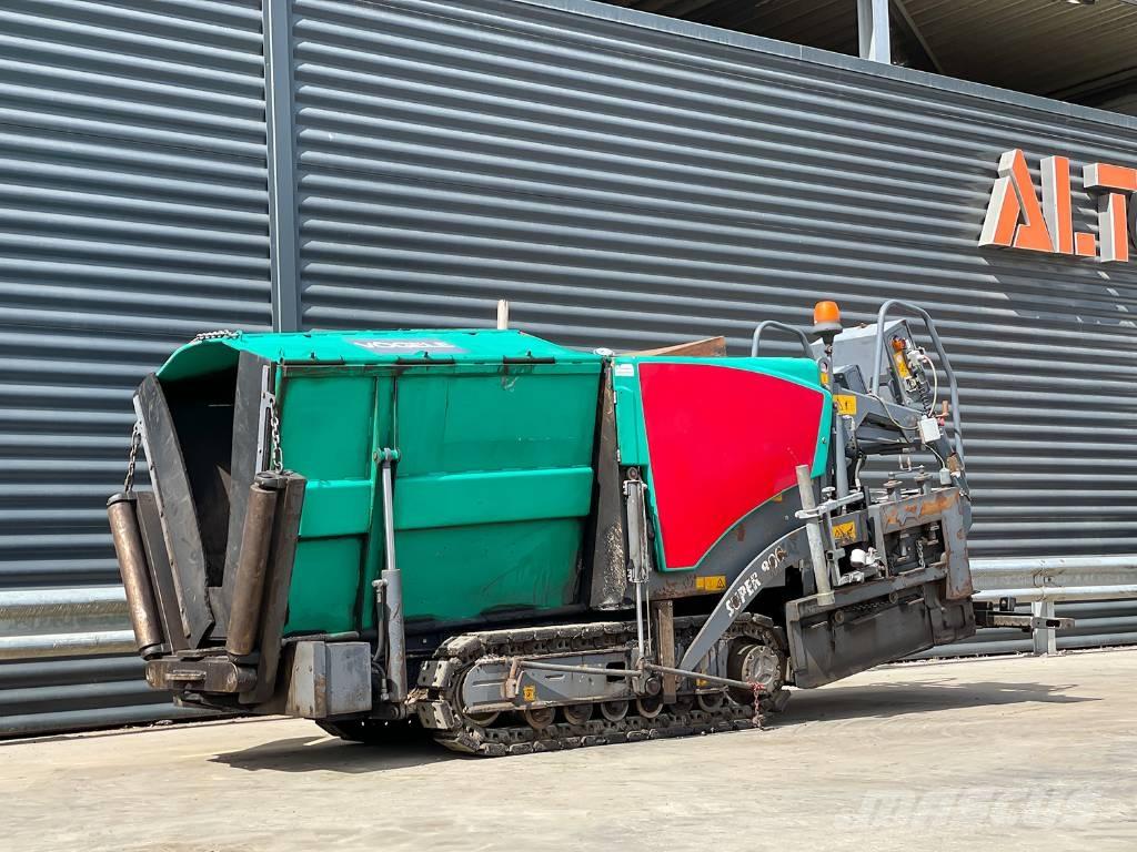 Vögele Super 800 Finisseur