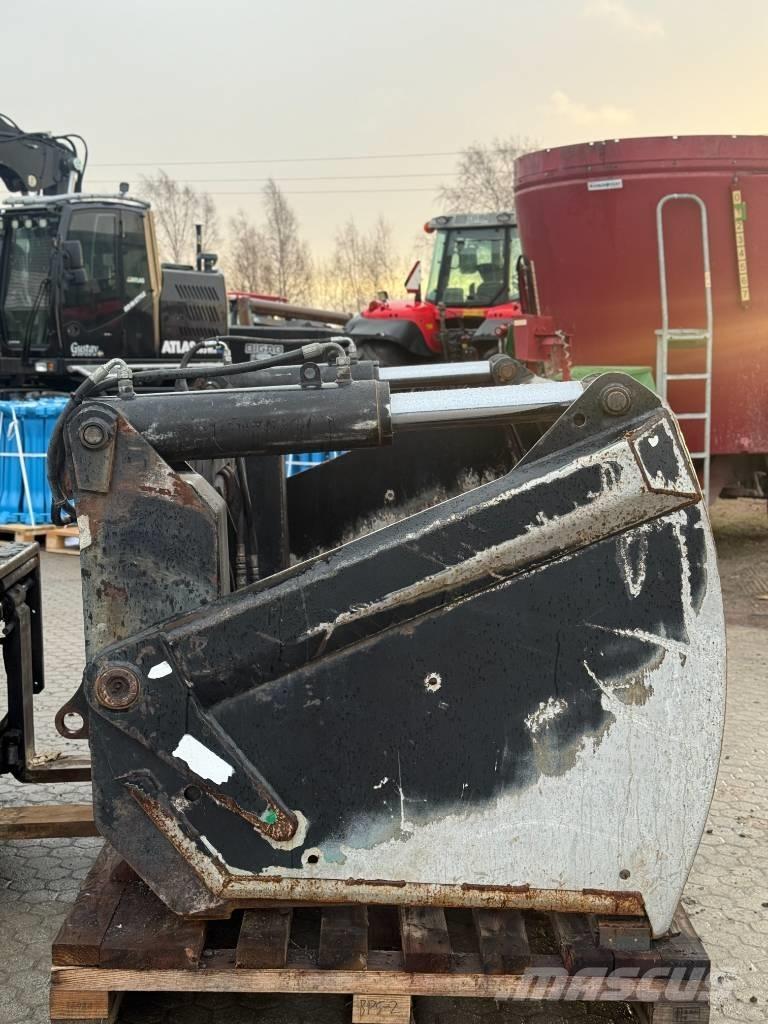 Ålö Silocut 250 Autres matériels d'élevage