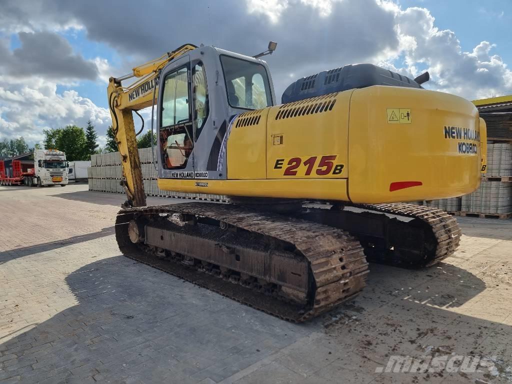 New Holland 215B Pelle sur chenilles