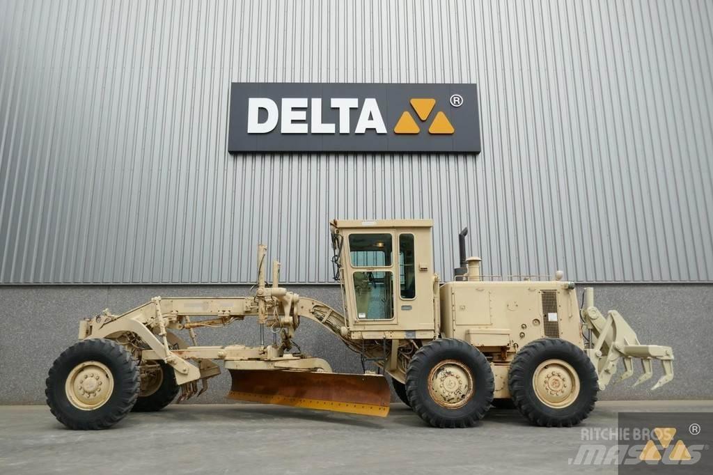 CAT 130G Ex-army Niveleuse