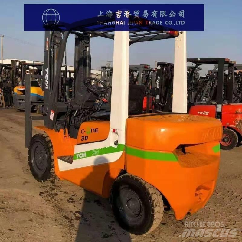 TCM FD 30 Chariots diesel