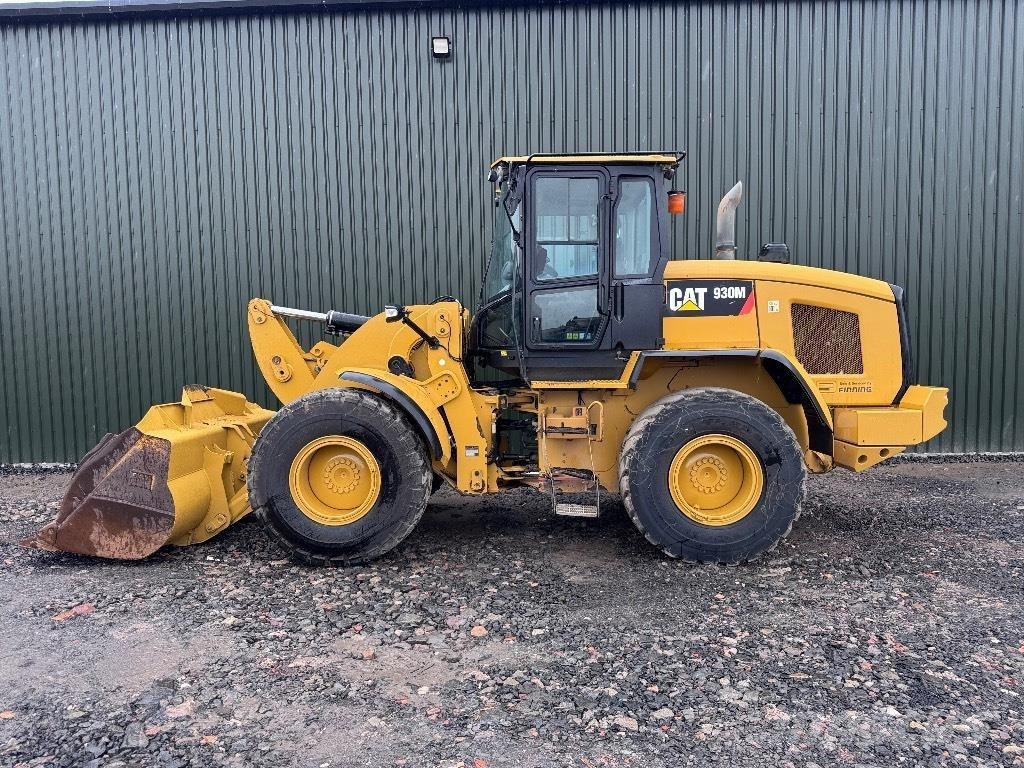 CAT 930 M Chargeuse sur pneus
