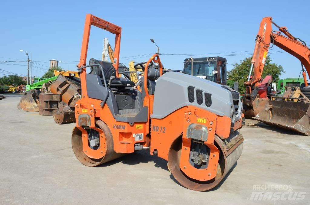 Hamm HD 12 VV Rouleaux tandem