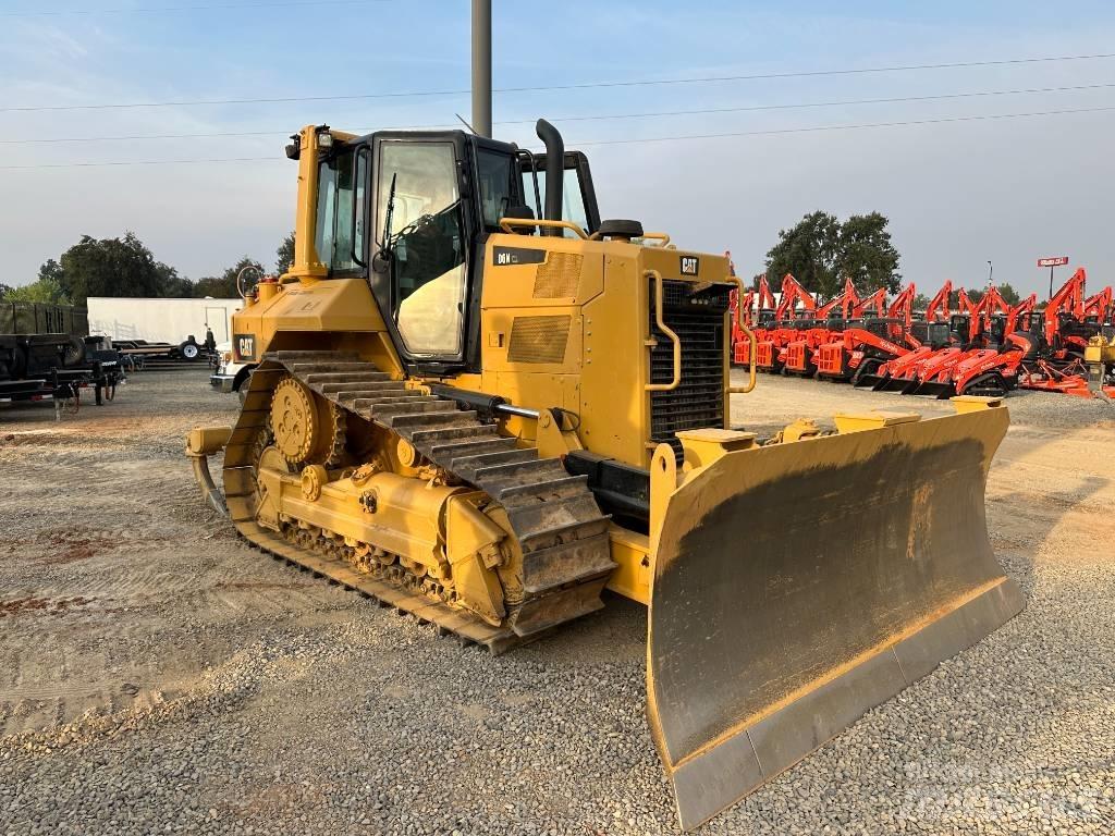 CAT D 6 N XL Bouteurs sur chenilles