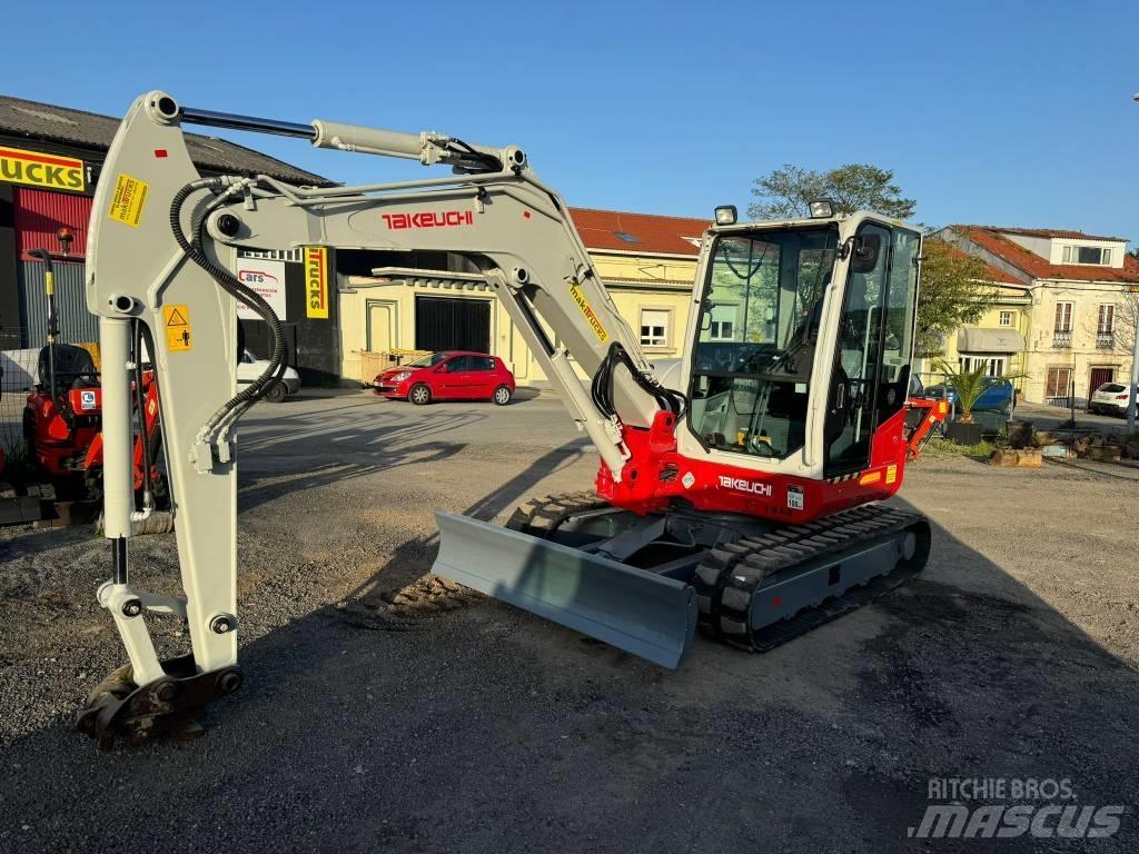 Takeuchi TB 260 Mini pelle < 7t