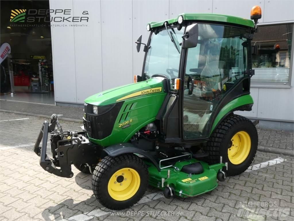 John Deere 2026R Micro tracteur