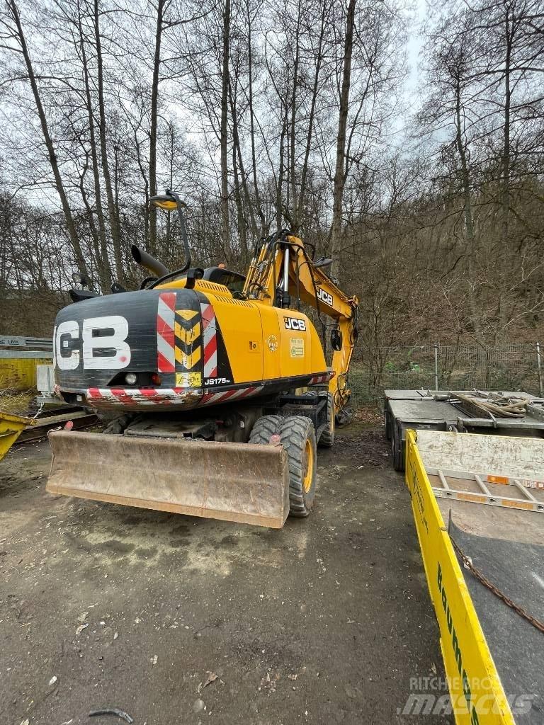 JCB JS 175 W Pelle sur pneus