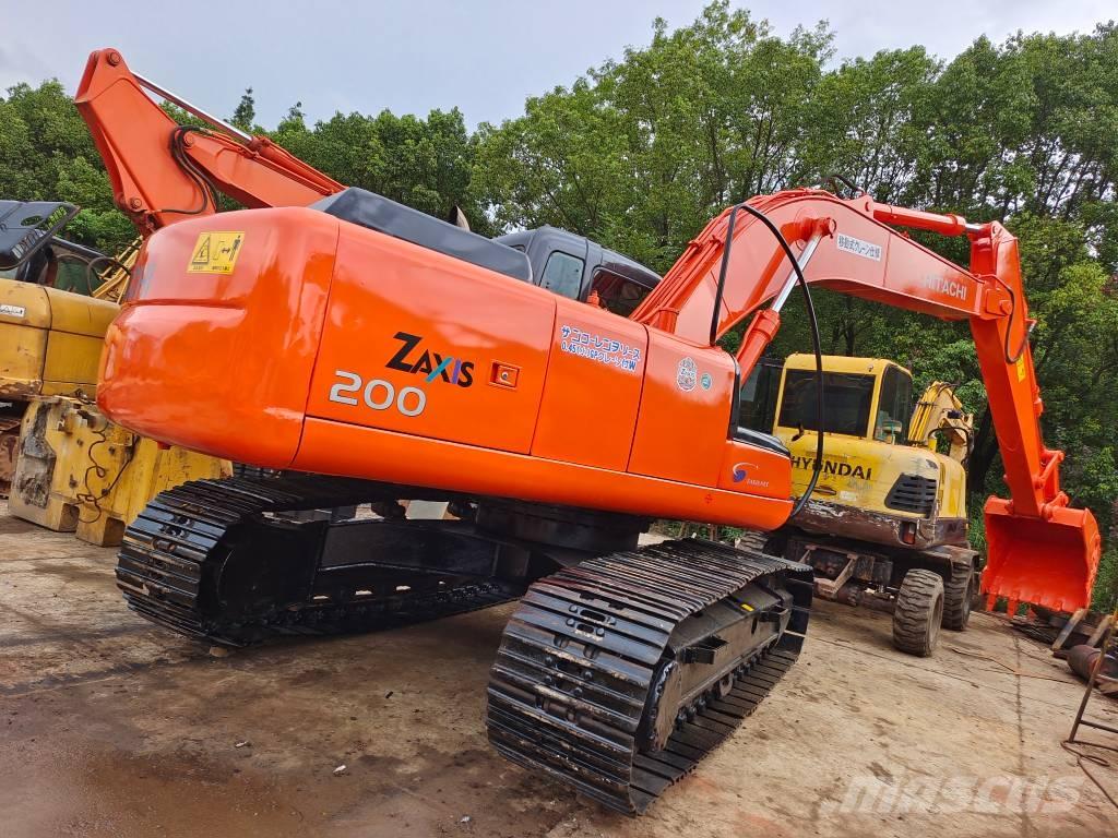 Hitachi EX 200-5 Pelle sur chenilles