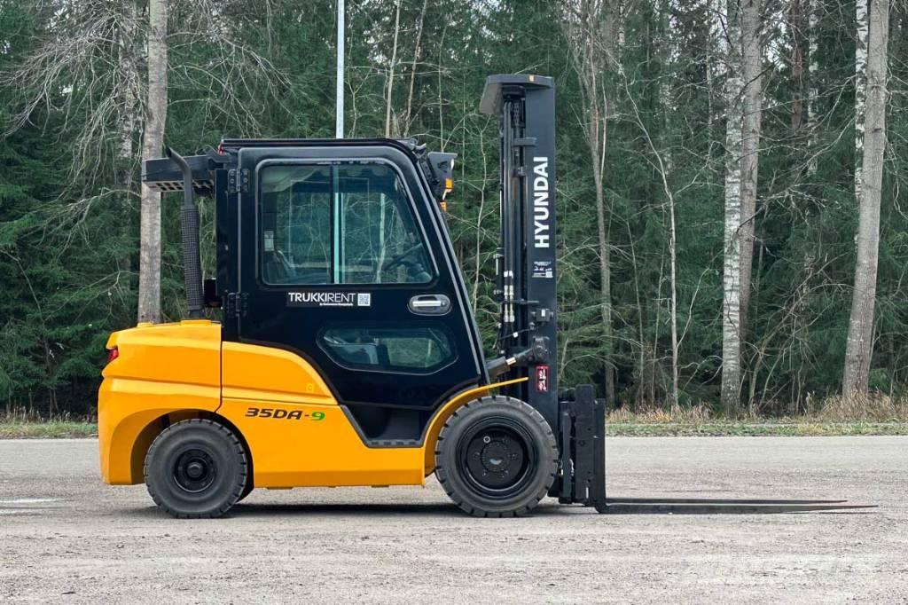 Hyundai 35 DA-9 Chariots diesel