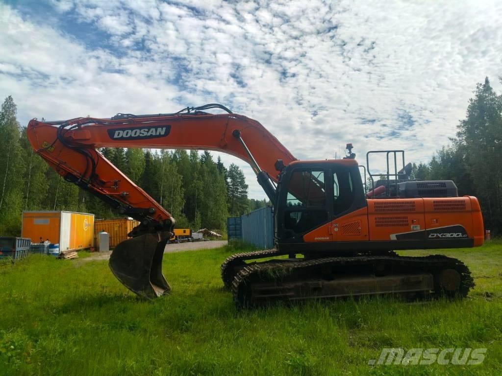 Doosan DX 300 LC Pelle sur chenilles