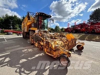 Ropa PANTHER 2 Arracheuse de betteraves