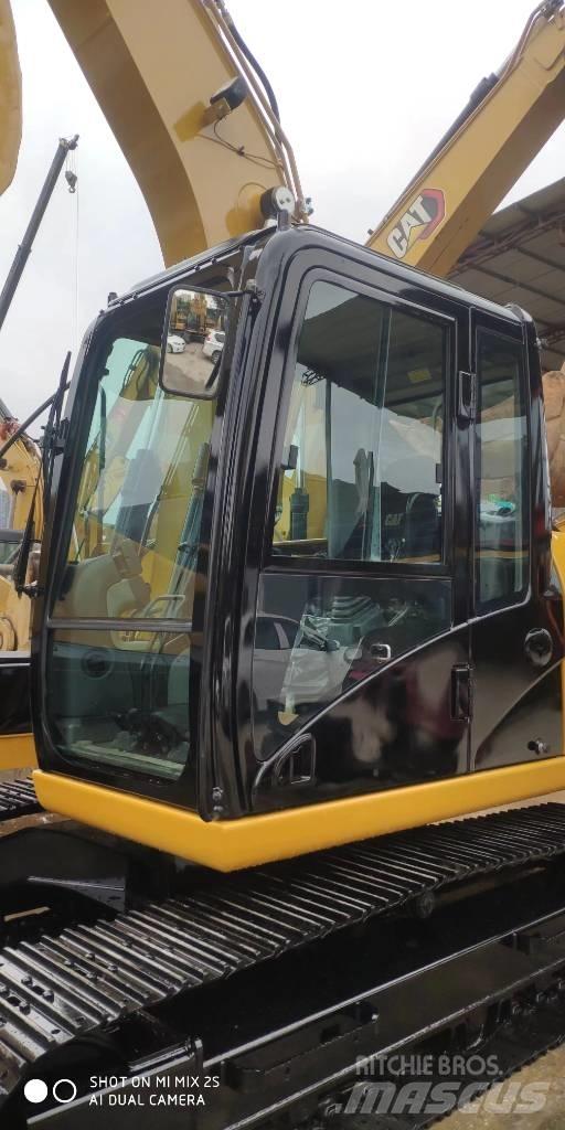 CAT 2021 CAT 313D2GC Pelle sur pneus