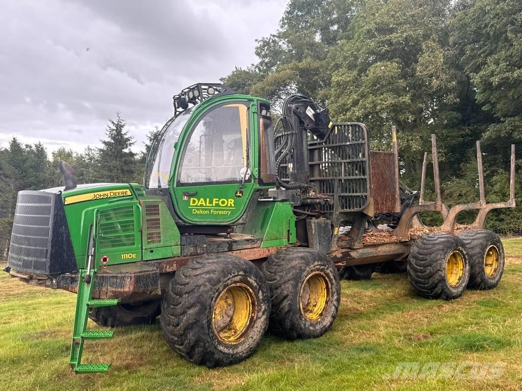 John Deere 1110 E Porteur