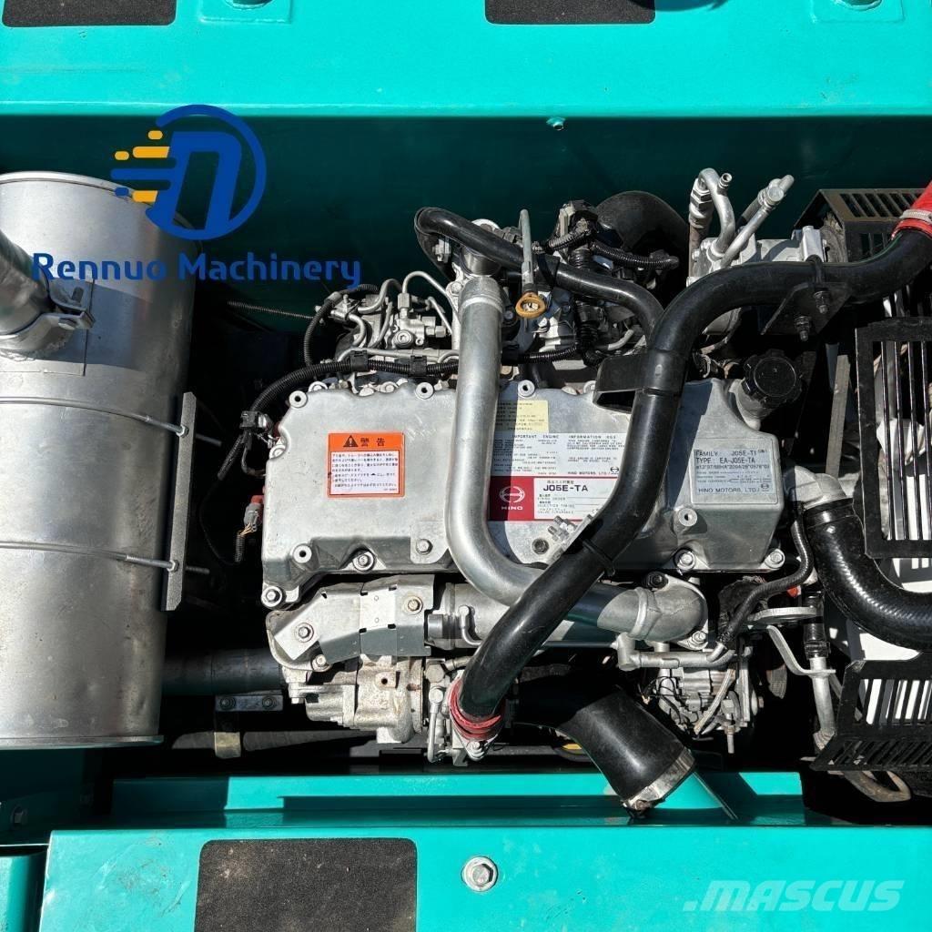 Kobelco SK 200 Pelle sur chenilles