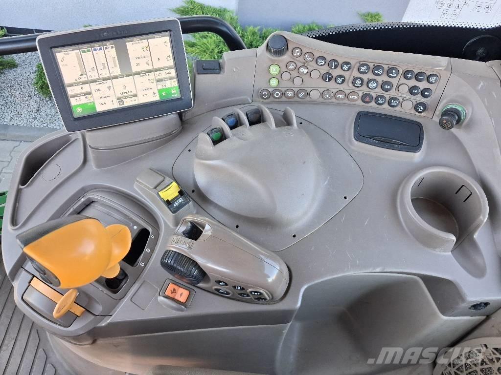 John Deere 6110 R Tracteur