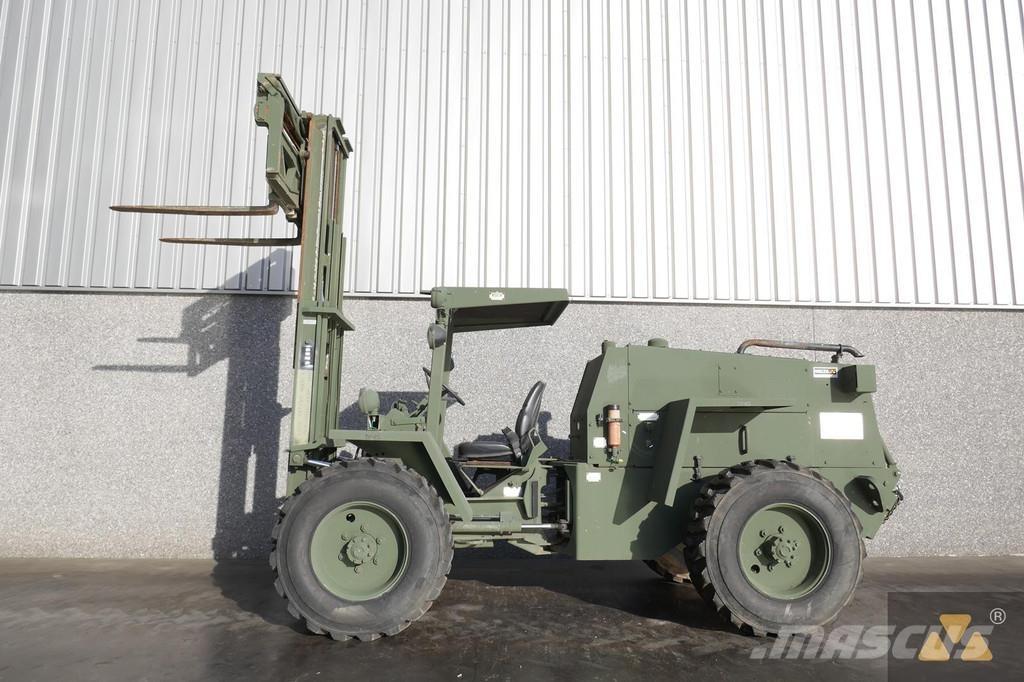 CASE M4K Ex-army Chariot tout terrain