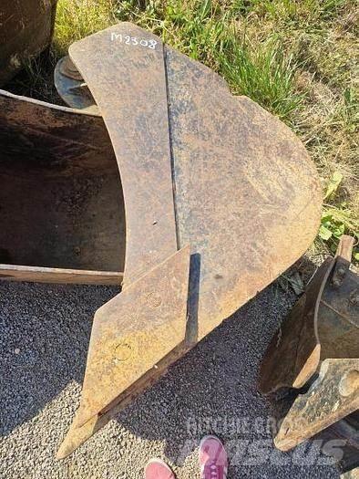 Terex TLB840PS Godet