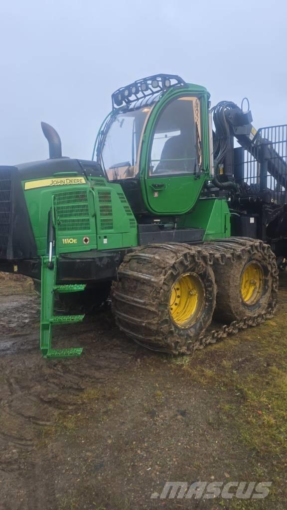 John Deere 1110 E Porteur