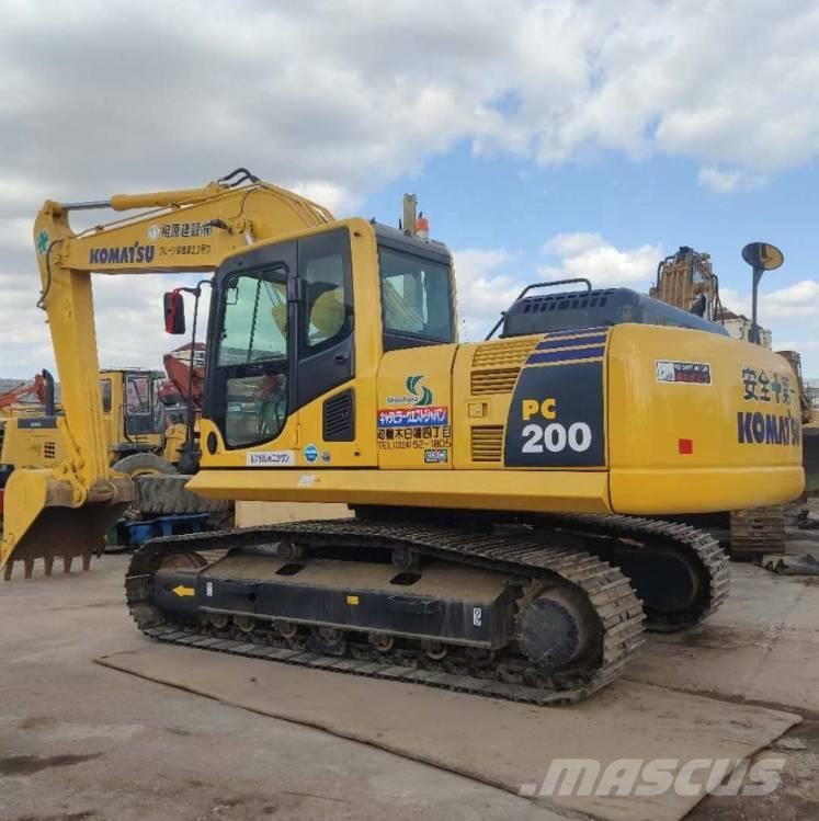 Komatsu PC 200-8 Pelle sur chenilles