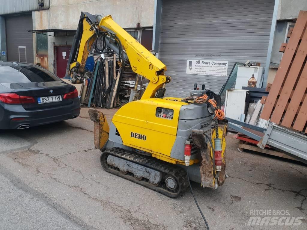 Brokk 180 Pelle de démolition