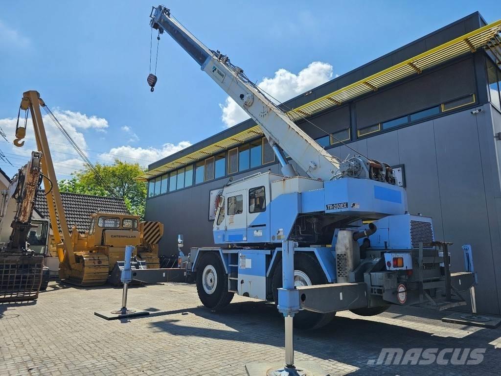 Tadano TR250E Grues tout terrain