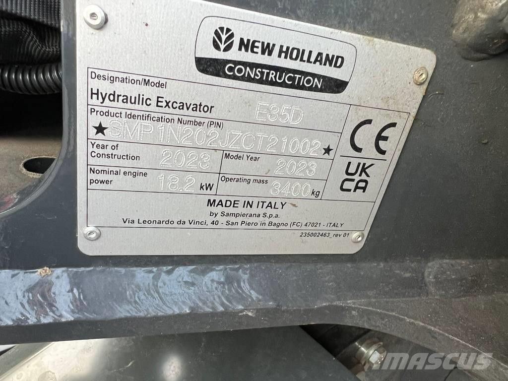 New Holland E 35 D Mini pelle < 7t