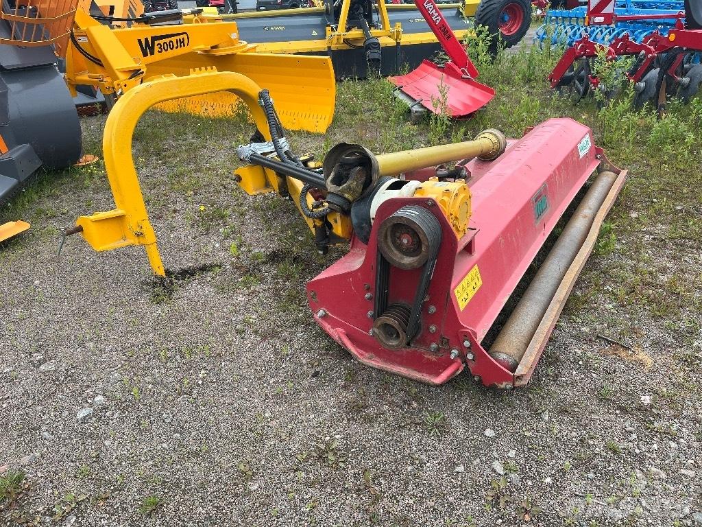 INO Mkm 245 Broyeur / Gyrobroyeur / Epareuse