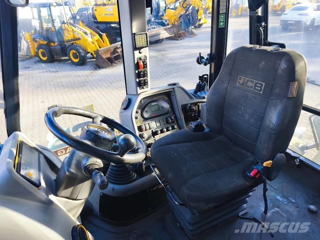 JCB 3CX Compact Tractopelle