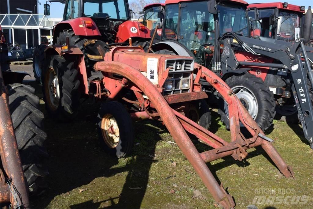 Case IH 383 Tracteur