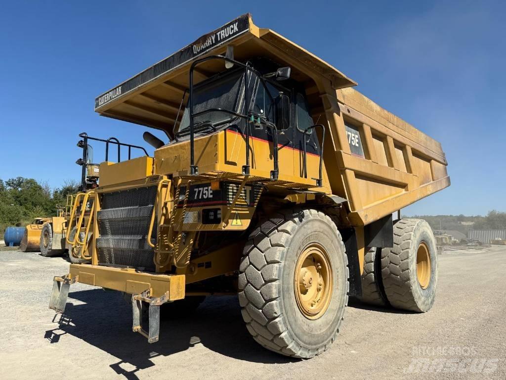 CAT 775 E Tombereau rigide