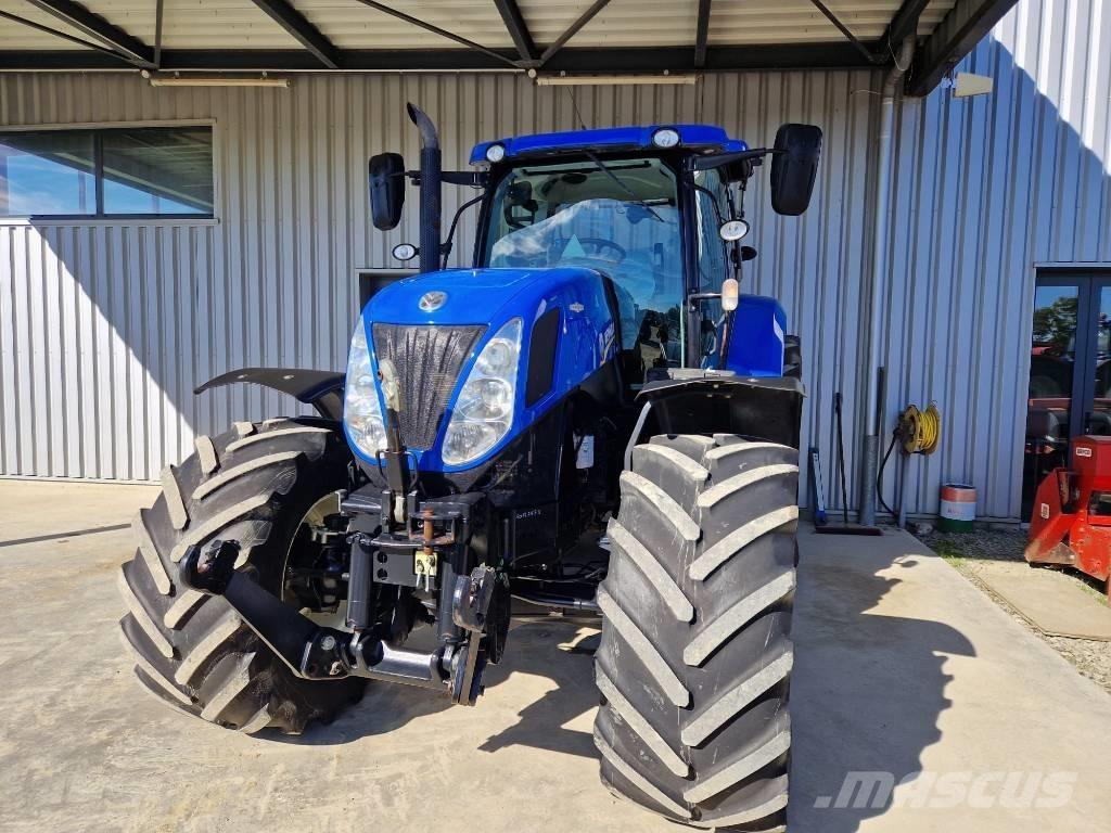 New Holland T 7.235 Tracteur