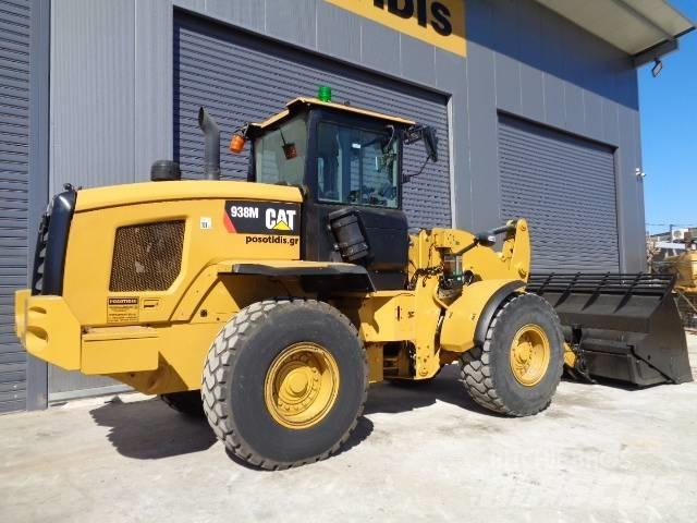 CAT 938M Chargeuse sur pneus