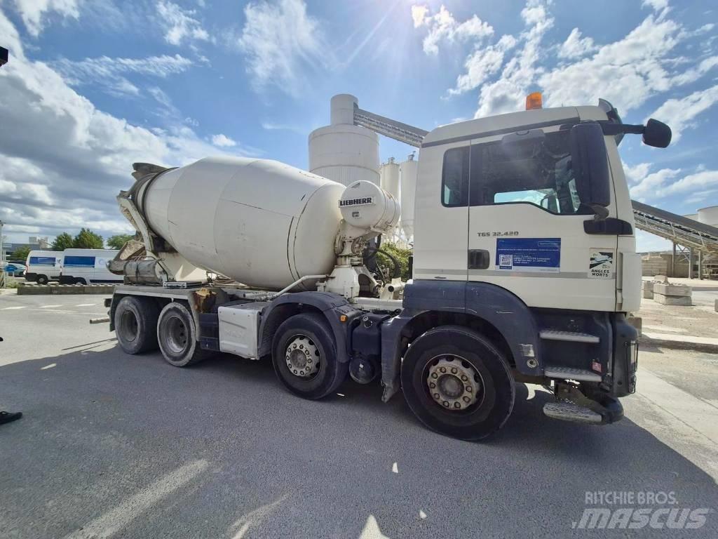 MAN TGS 32.420 Camion malaxeur
