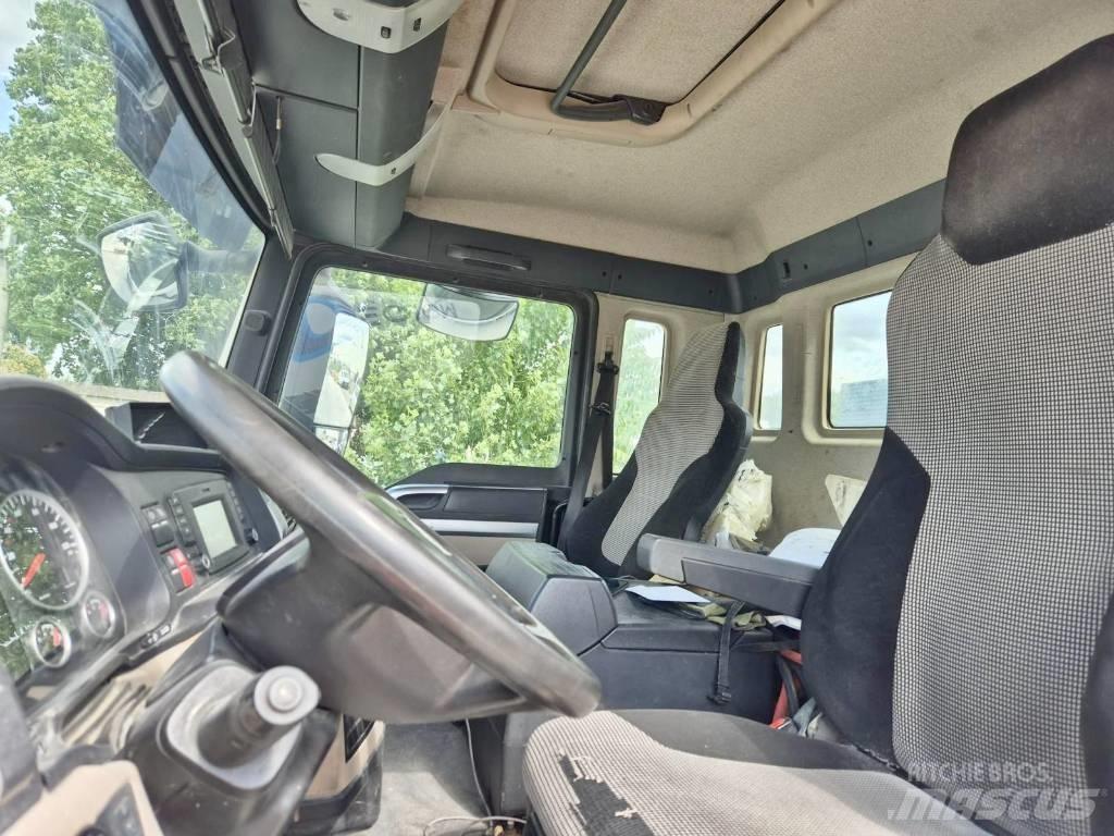 MAN TGS 32.420 Camion malaxeur