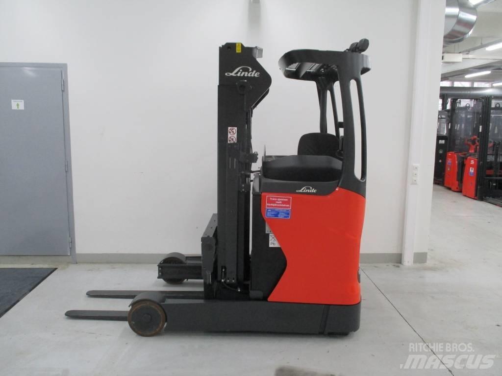 Linde R16N Chariot à mât rétractable