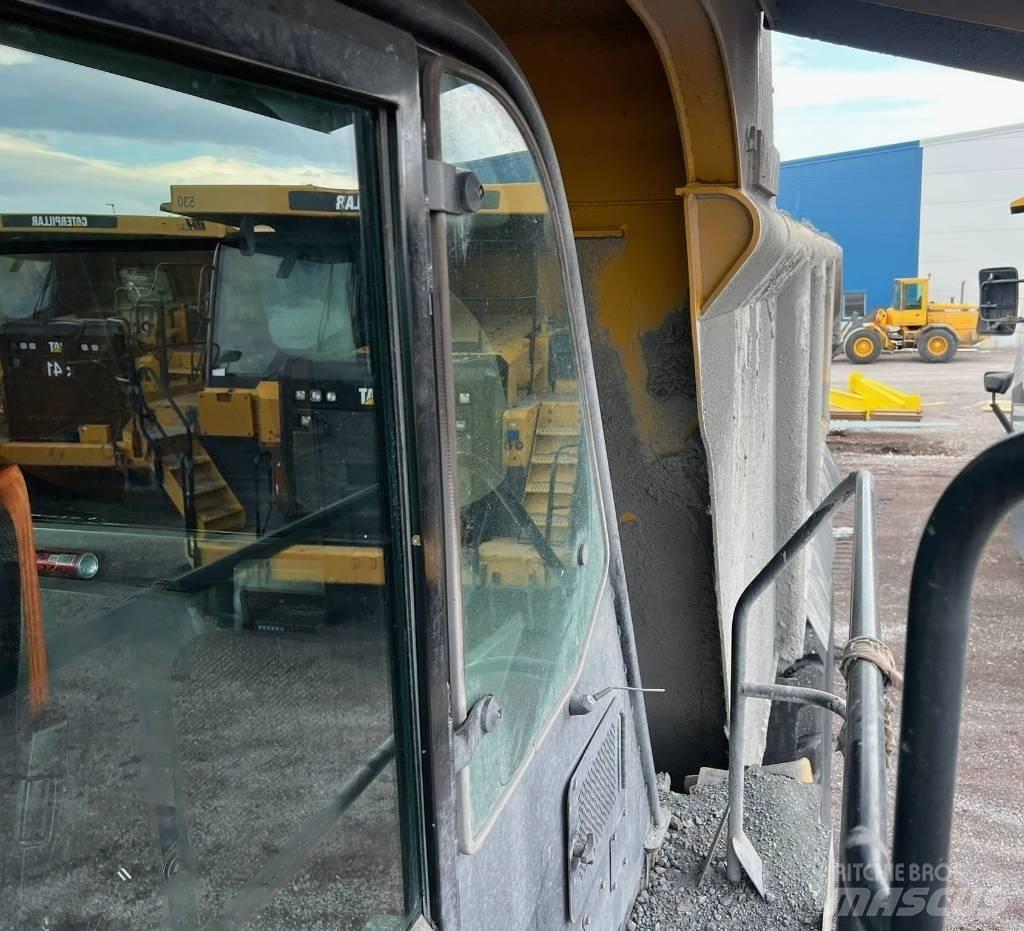 CAT 775 G Tombereau rigide