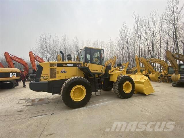 Komatsu WA 380-6 Chargeuse sur pneus