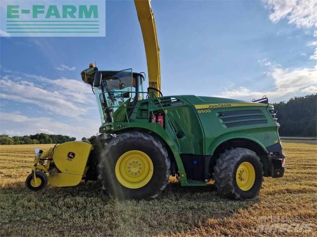 John Deere 8500 Ensileuse automotrice
