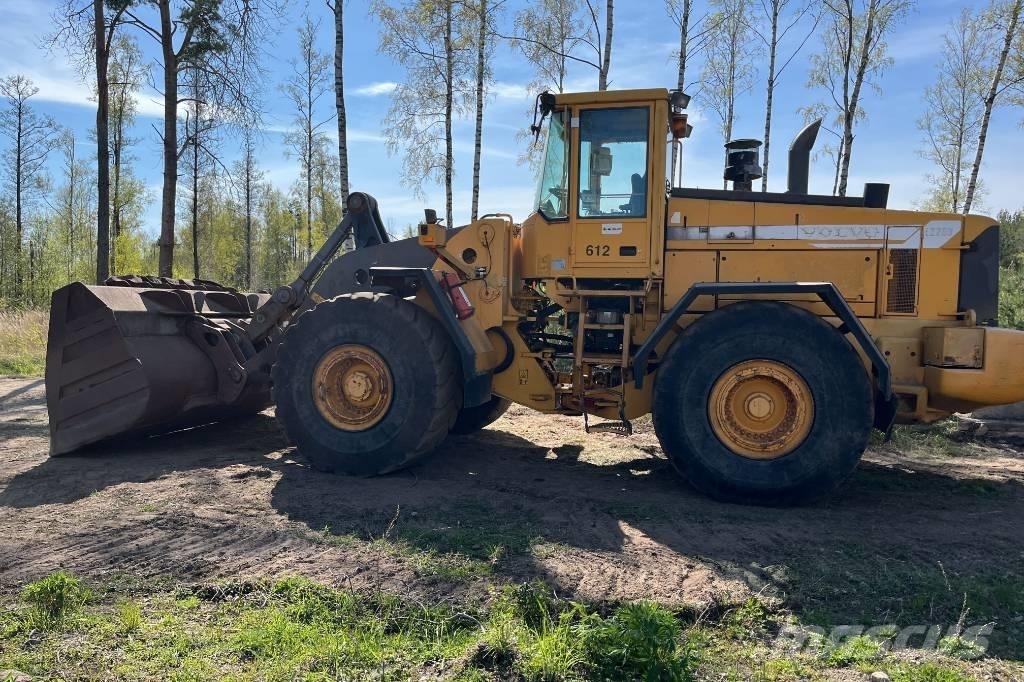 Volvo L 220 Chargeuse sur pneus