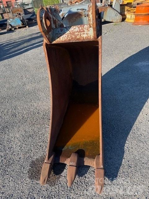 Liebherr R914 600 MM Pelle rétro arrière