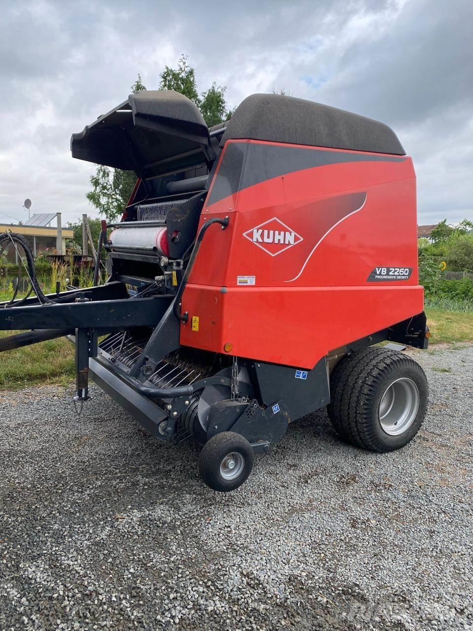 Kuhn VB 2260 Presse à balle ronde